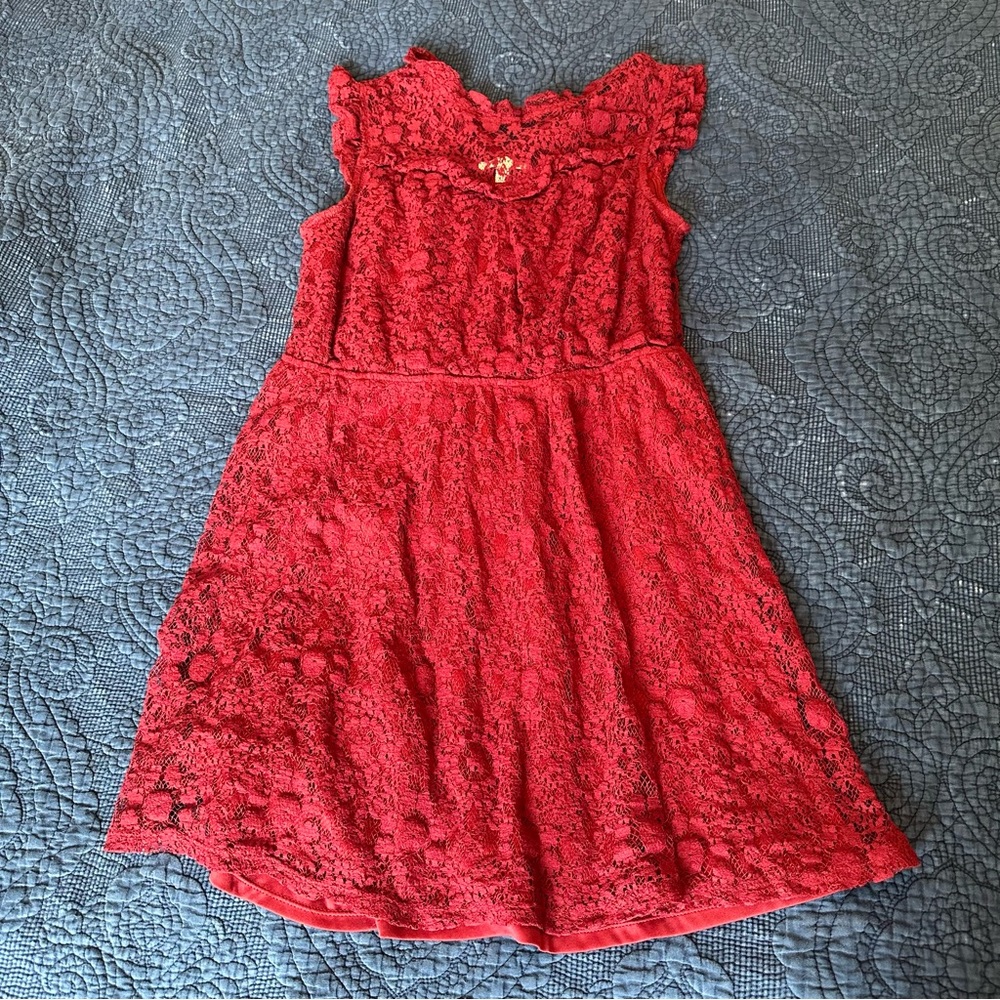 4 Items 15$! High Neck Red Lace Dress